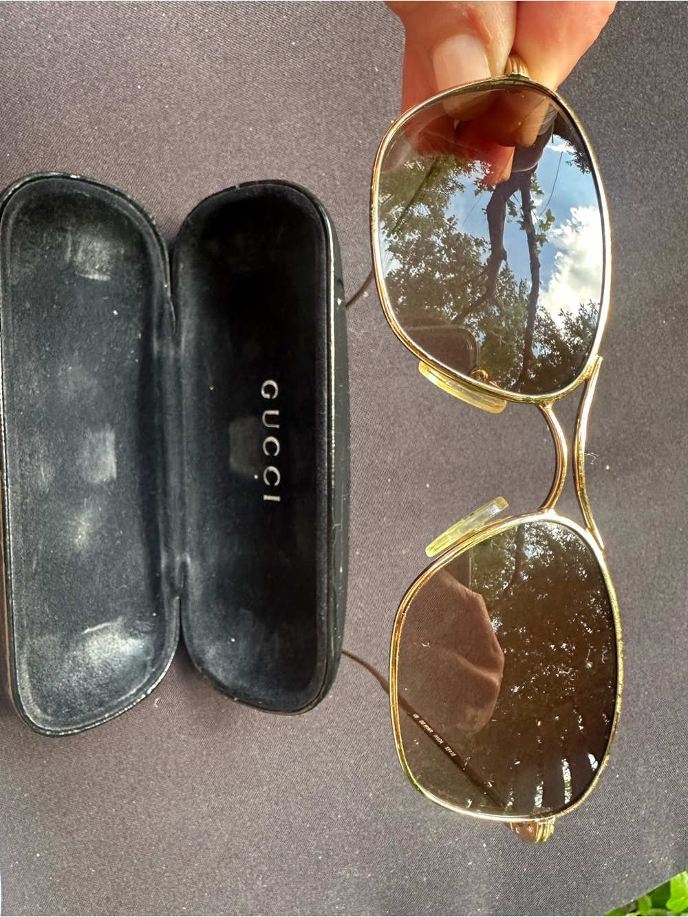 Gucci Sunglasses - Picture 4 of 5